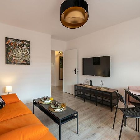 Staymoovers - Ladne Mieszkanie W Poblizu Energylandii - Parking Затор Екстериор снимка